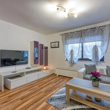 Apartment Suki
